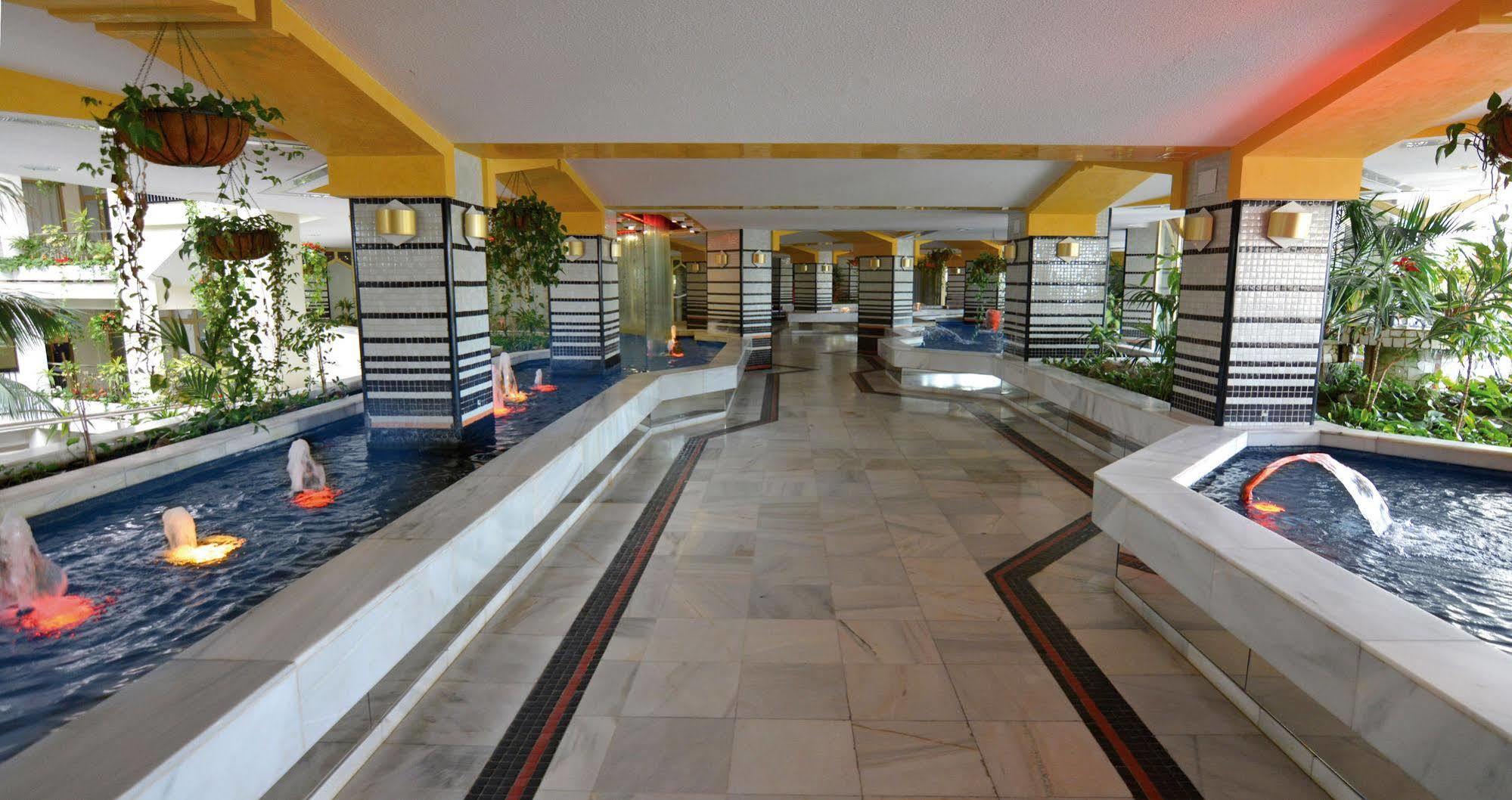 Clc Benal Beach Aparthotel Benalmádena Extérieur photo